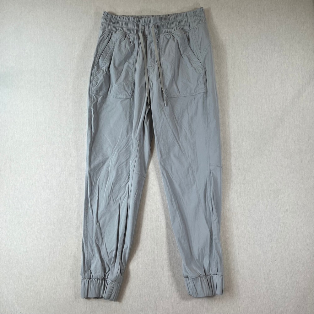 Eddie Bauer Joggers Women 10 Light Gray Stretch Hiking Drawstring Zip Pockets